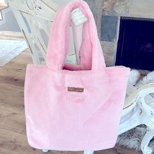 Carolina Herrera good girl bag . New . Super cute pink fur.